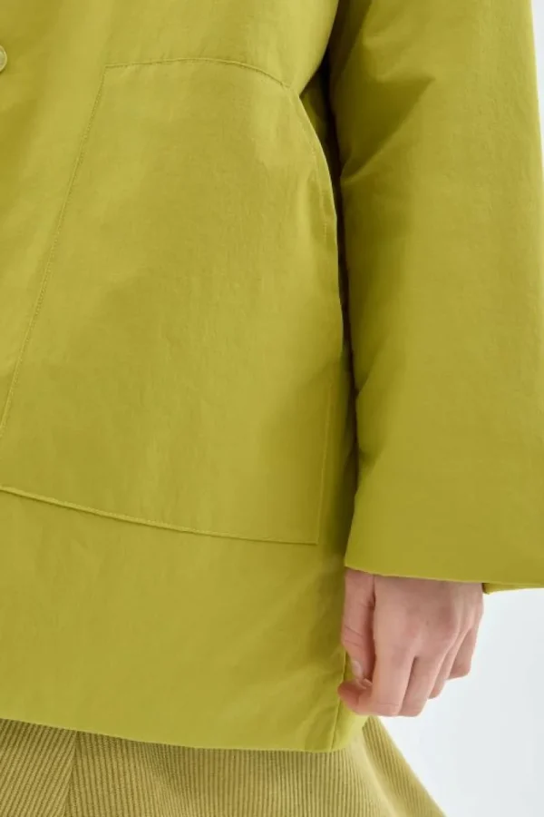 Abrigo corto en tejido técnico verde-COMPAÑIAFANTASTICA Store