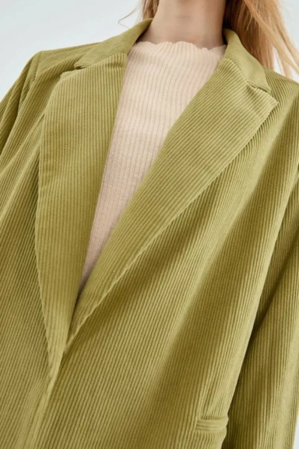 blazer_de_pana_verde_3.webp Blazer de pana verde-COMPAÑIAFANTASTICA Best