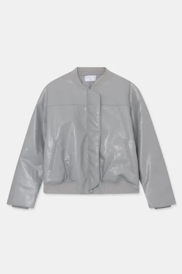 bomber_acolchada_de_piel__1.webp Bomber acolchada de piel sintética gris-COMPAÑIAFANTASTICA Best Sale