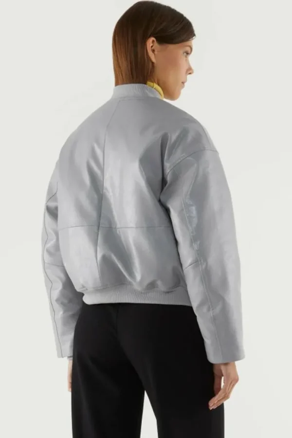 bomber_acolchada_de_piel__2.webp Bomber acolchada de piel sintética gris-COMPAÑIAFANTASTICA Best Sale