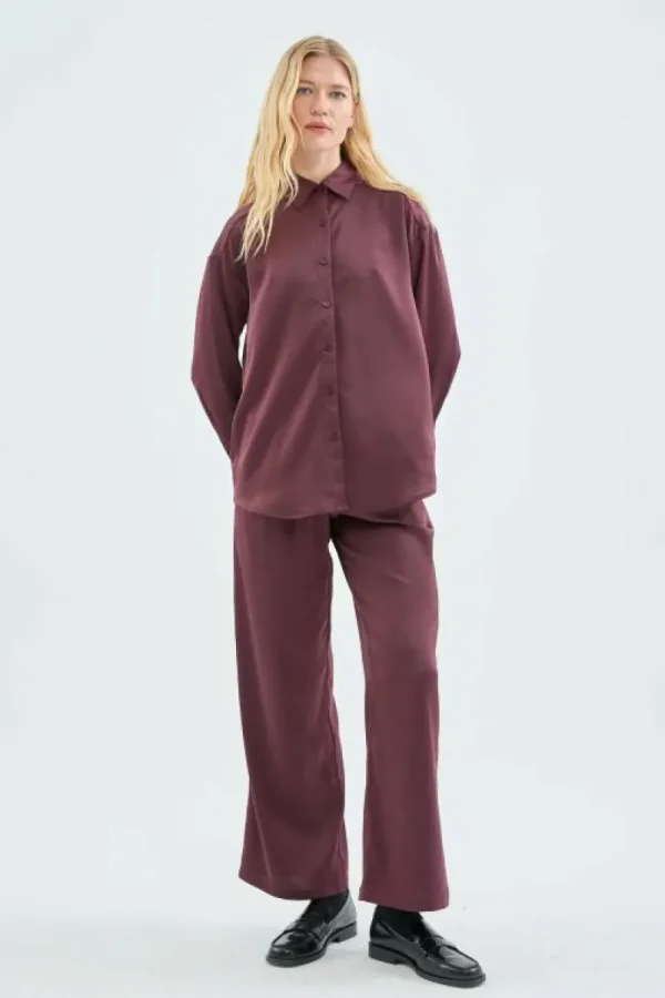 camisa_de_manga_larga_sat_4.webp Camisa de manga larga satinada morada-COMPAÑIAFANTASTICA Flash Sale