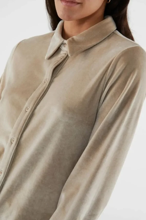 camisa_de_manga_larga_y_t_3-1.webp Camisa de manga larga y terciopelo beige-COMPAÑIAFANTASTICA Clearance