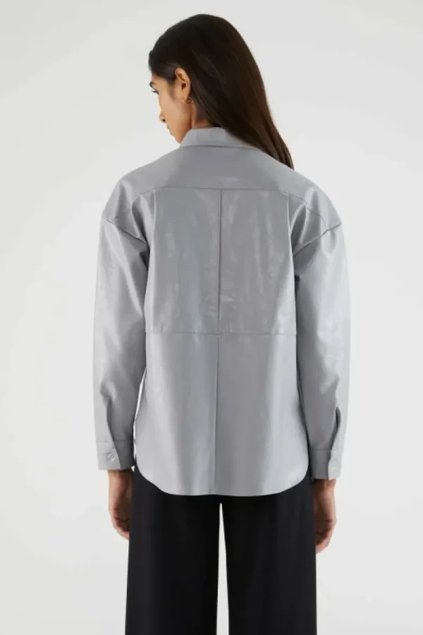 Camisa de piel sintética gris-COMPAÑIAFANTASTICA Best