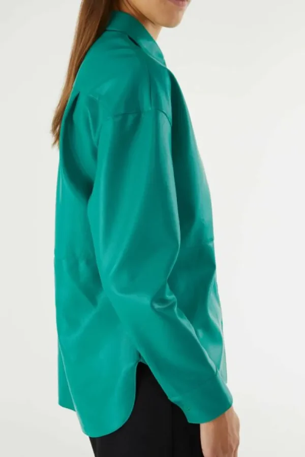 camisa_de_piel_sinttica_v_3.webp Camisa de piel sintética verde-COMPAÑIAFANTASTICA Clearance