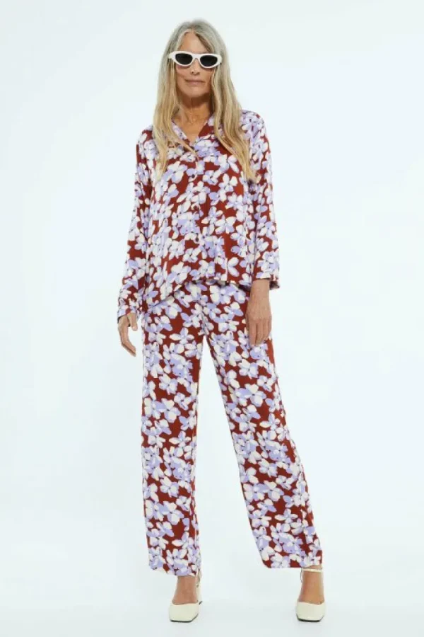 camisa_fluida_de_manga_la_2.webp Camisa fluida de manga larga con estampado floral-COMPAÑIAFANTASTICA Discount