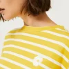 Camiseta de rayas con parche de flor amarilla-COMPAÑIAFANTASTICA Online