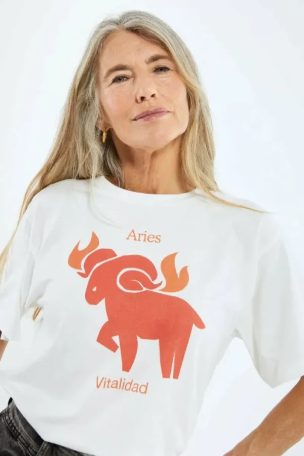Camiseta del horoscópo Aries | Astro Queen-COMPAÑIAFANTASTICA Fashion