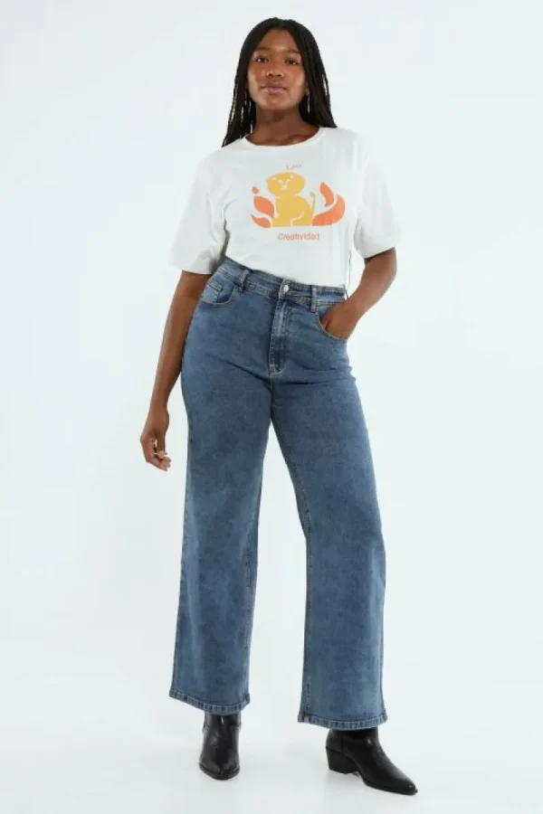 camiseta_del_horoscpo_leo_2.webp Camiseta del horoscópo Leo | Astro Queen-COMPAÑIAFANTASTICA Hot