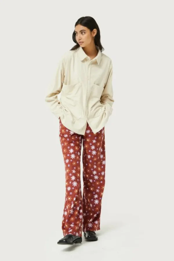 chaqueta_camisera_de_pana_0-1.webp Chaqueta camisera de pana blanca-COMPAÑIAFANTASTICA Sale