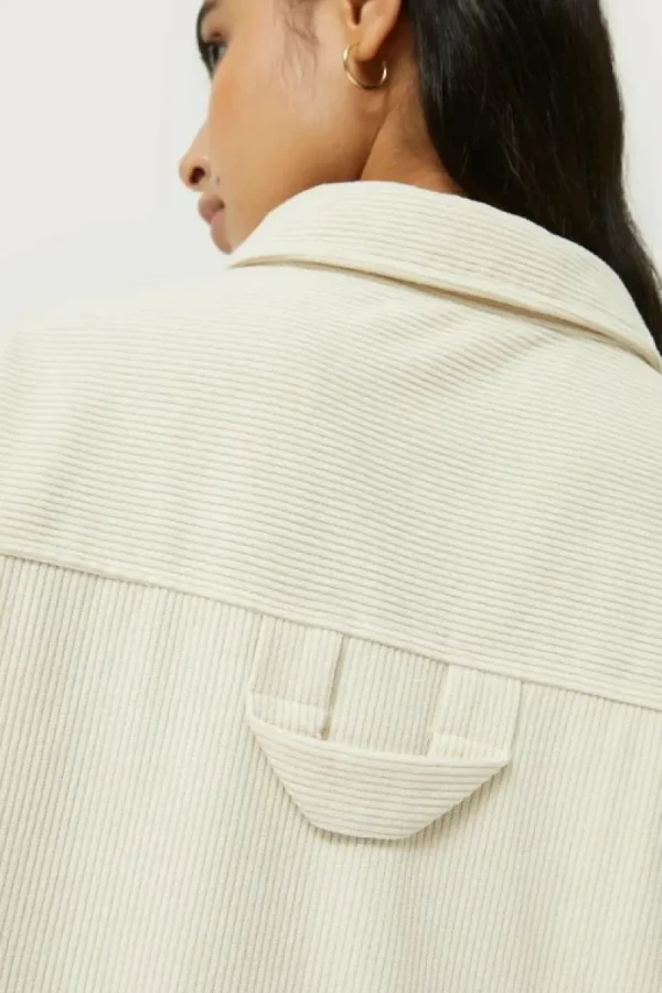 chaqueta_camisera_de_pana_3-1.webp Chaqueta camisera de pana blanca-COMPAÑIAFANTASTICA Sale