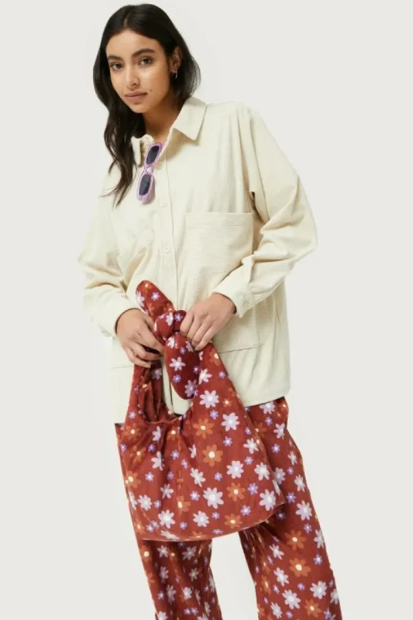 chaqueta_camisera_de_pana_4-1.webp Chaqueta camisera de pana blanca-COMPAÑIAFANTASTICA Sale