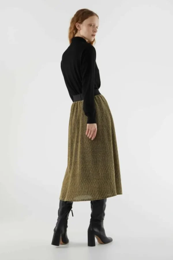 falda_midi_elstica_brilla_2.webp Falda midi elástica brillante dorada-COMPAÑIAFANTASTICA Cheap