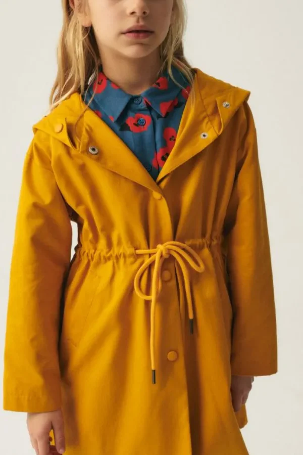gabardina_unisex_con_capu_0.webp Gabardina unisex con capucha amarilla-MINI Flash Sale