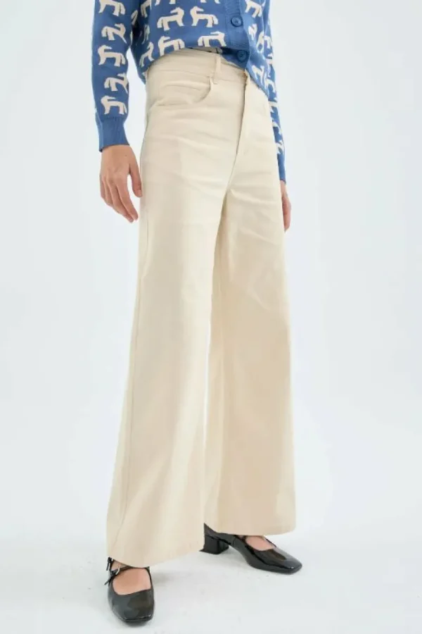 Jeans flare de tiro alto blancos-COMPAÑIAFANTASTICA Clearance