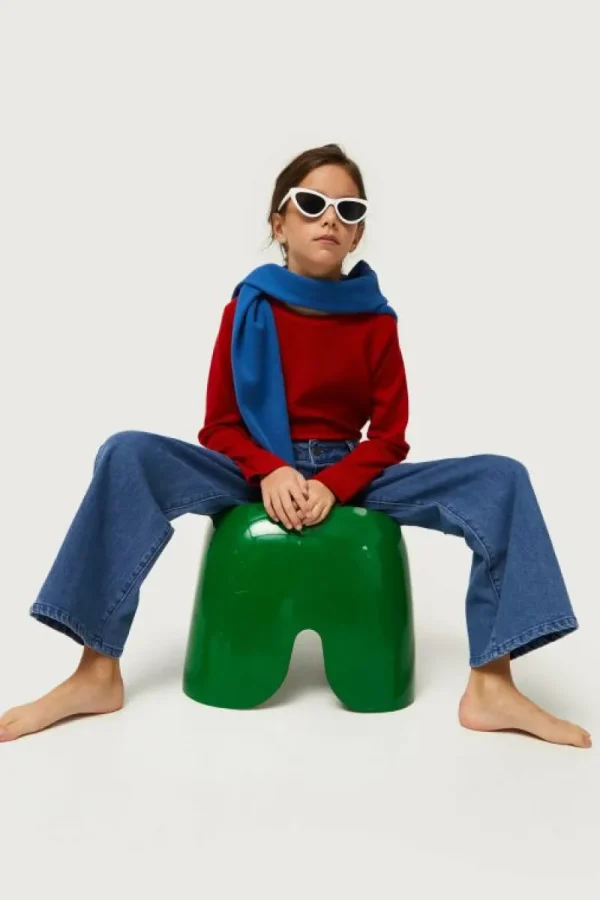 jeans_largos_de_nia_recto_3.webp Jeans largos de niña rectos azules-MINI Best Sale