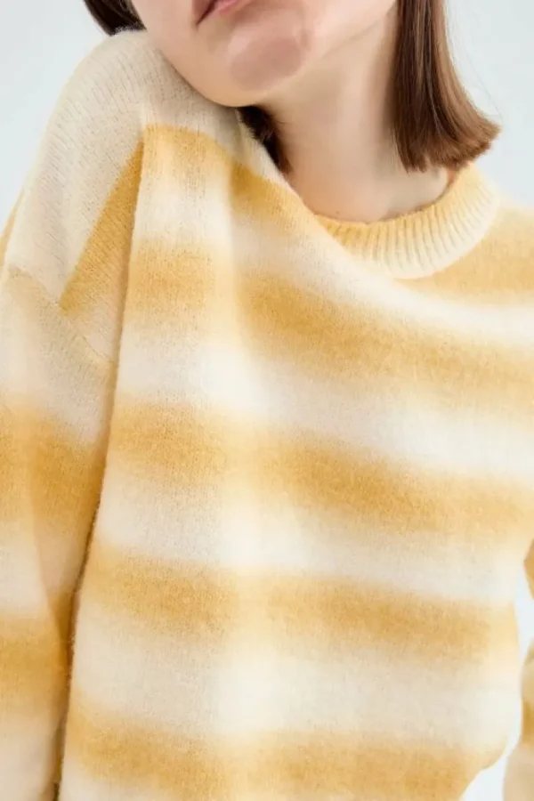 Jersey crop de punto con estampado de rayas amarillas-COMPAÑIAFANTASTICA Outlet