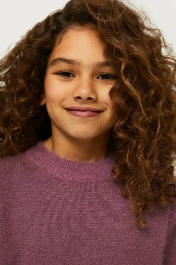 jersey_de_nia_de_punto_co_2-6.webp Jersey de niña de punto con textura morado-MINI Cheap