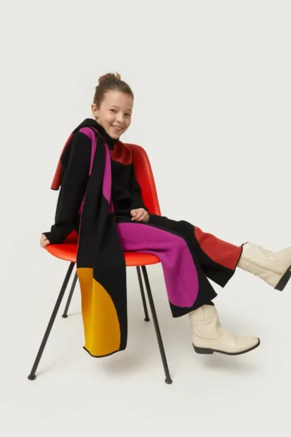 jersey_de_nia_de_punto_ja_3-4.webp Jersey de niña de punto jacquard estampado de círculos-MINI Flash Sale