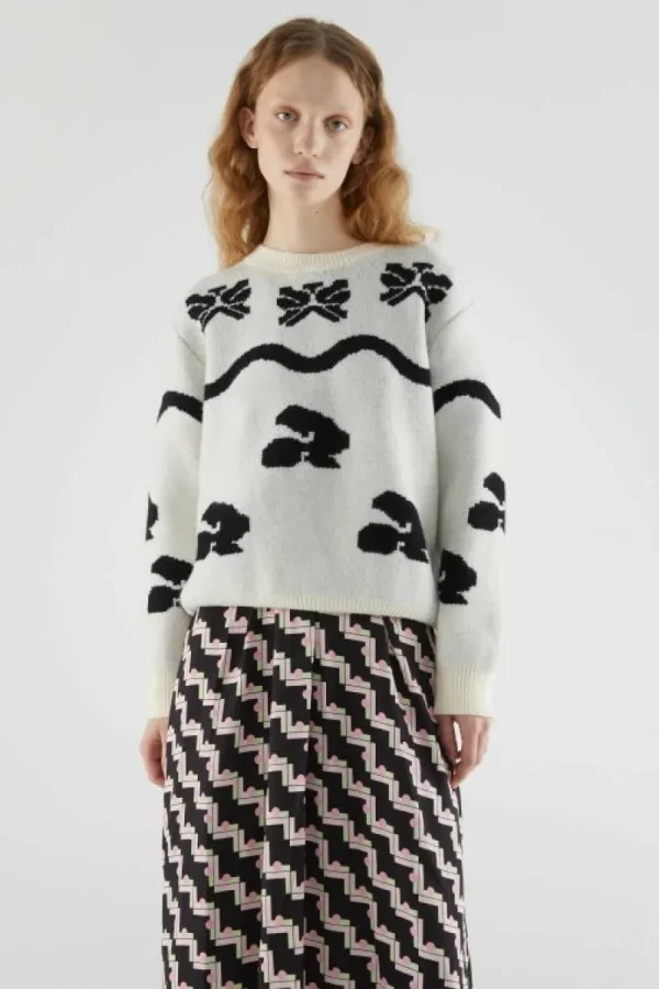 Jersey de punto jacquard con motivos negros-COMPAÑIAFANTASTICA New