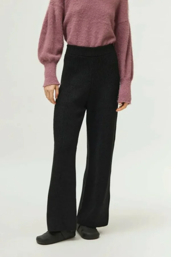 Pantalón ancho de punto negro-COMPAÑIAFANTASTICA Hot