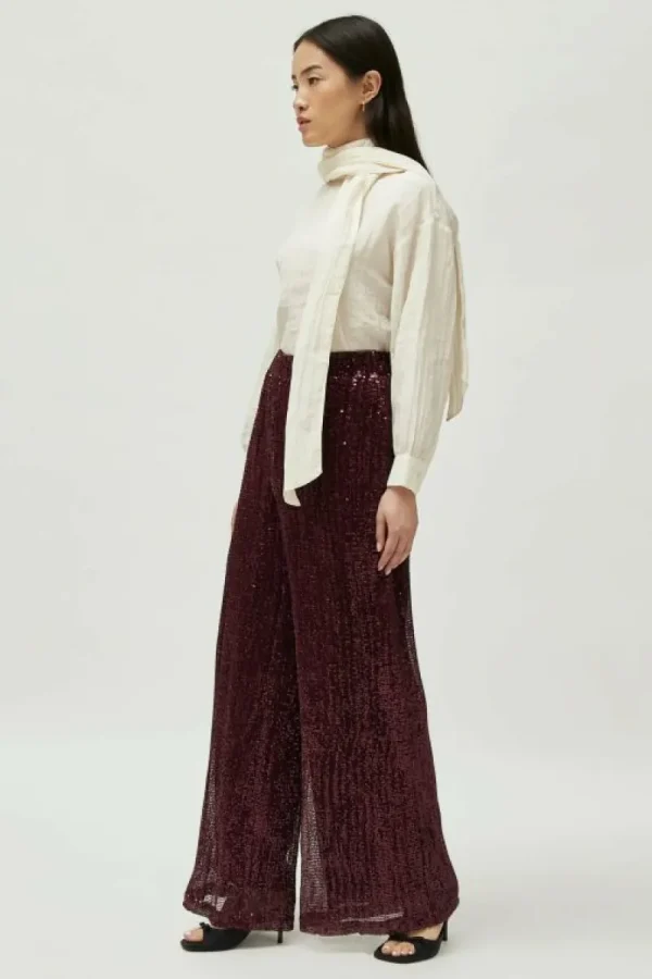 pantaln_de_lentejuelas_bu_2.webp Pantalón de lentejuelas burdeos-COMPAÑIAFANTASTICA Flash Sale