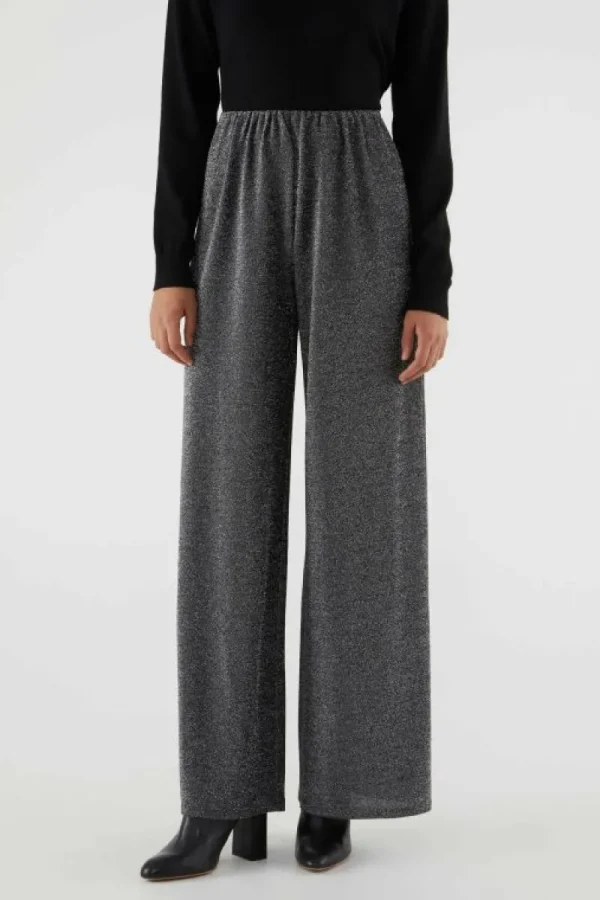 pantaln_largo_recto_brill_3.webp Pantalón largo recto brillante plateado-COMPAÑIAFANTASTICA Hot