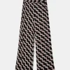 pantaln_largo_recto_con_e_1.webp Pantalón largo recto con estampado geométrico negro-COMPAÑIAFANTASTICA Sale