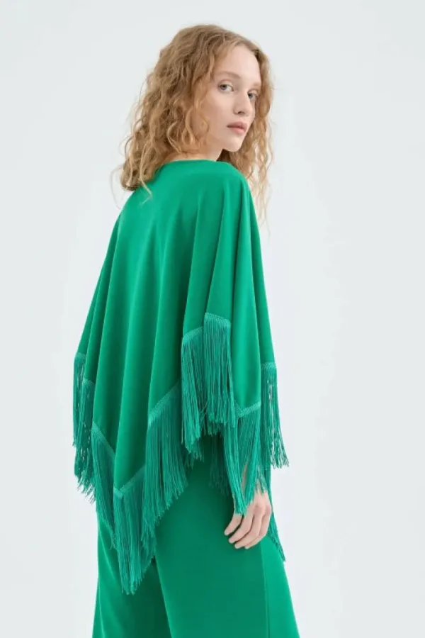 Poncho con flecos verde-COMPAÑIAFANTASTICA Hot