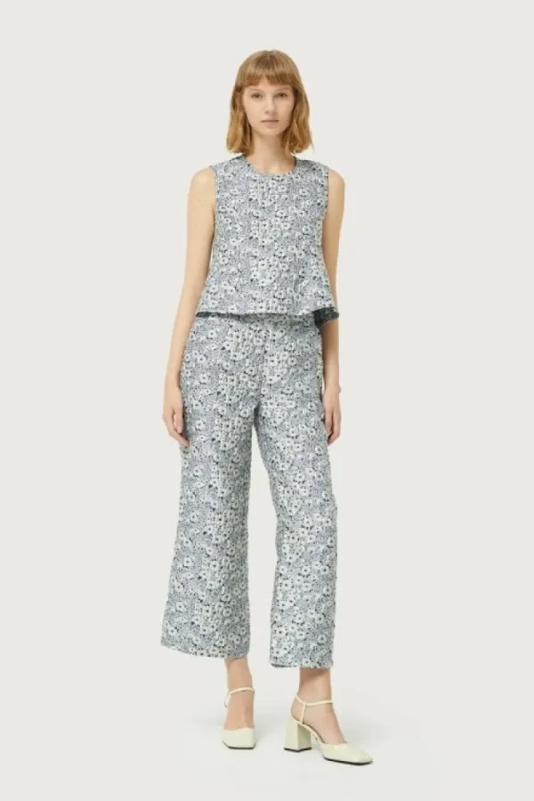 Top con estampado floral azul y blanco-COMPAÑIAFANTASTICA Cheap