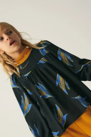 Top de niña en viscosa LENZING™ ECOVERO™ con estampado de mazorcas-MINI Fashion