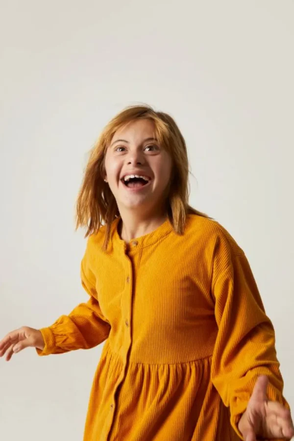 Vestido camisero de niña corto de pana amarillo-MINI Fashion