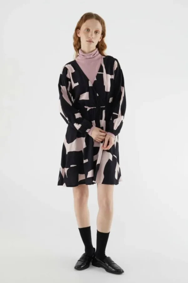 Vestido corto cruzado con estampado abstracto-COMPAÑIAFANTASTICA Online