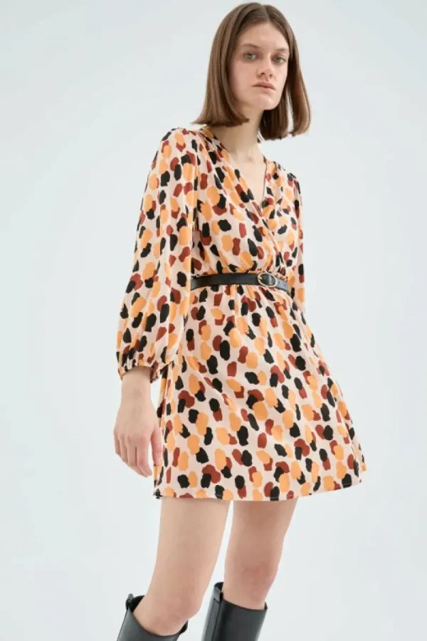 Vestido corto cruzado con estampado de lunares-COMPAÑIAFANTASTICA Fashion