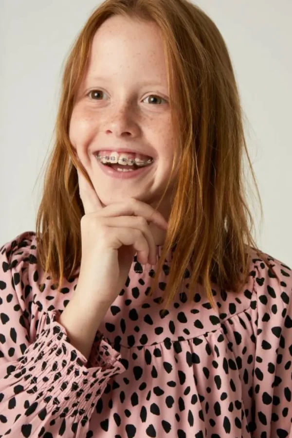 Vestido corto de niña con volantes y estampado de lunares rosa-MINI Outlet