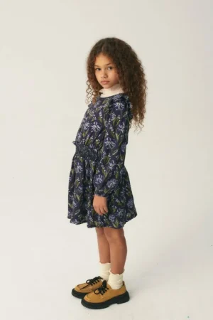 Vestido de niña en viscosa LENZING™ ECOVERO™ con estampado floral azul-MINI Outlet