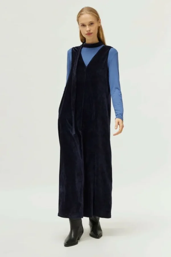 Vestido largo de chenilla negro-COMPAÑIAFANTASTICA Store