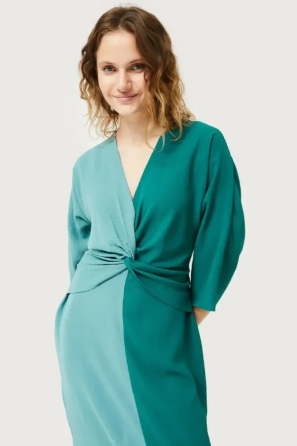 vestido_largo_drapeado_ve_3.webp Vestido largo drapeado verde y azul-COMPAÑIAFANTASTICA Best