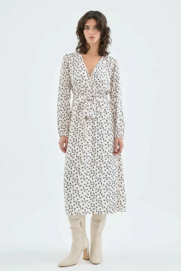 vestido_midi_camisero_con_3-1.webp Vestido midi camisero con estampado de corazones-COMPAÑIAFANTASTICA Online