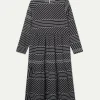 vestido_midi_estampado_de_1.webp Vestido midi estampado de rayas negro-COMPAÑIAFANTASTICA Discount