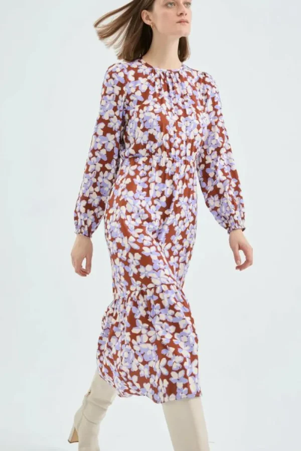 vestido_midi_evas_con_est_6.webp Vestido midi evasé con estampado de flores-COMPAÑIAFANTASTICA Cheap